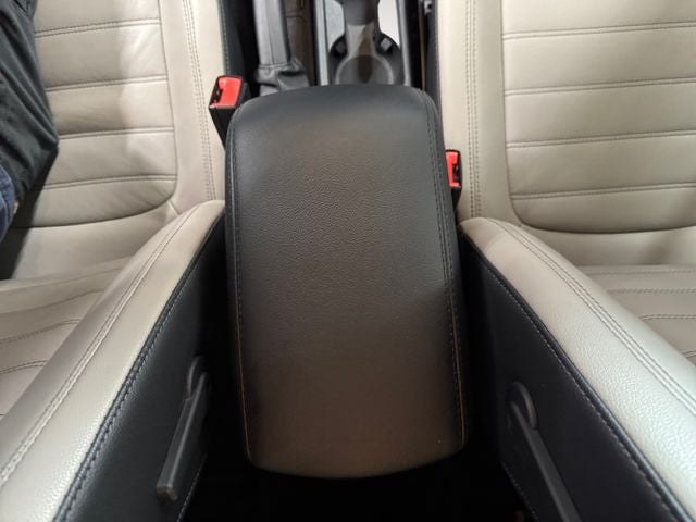2019 Ford Transit Connect XLT 2.0 Liter I4 4D Wagon
