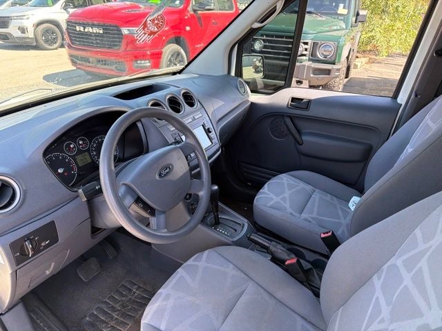 2011 Ford Transit Connect XLT 2.0 Liter I4 4D cargo Van FWD