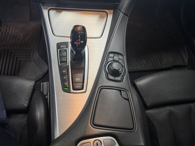 2013 BMW 6 Series 650i xDrive 4.4 Liter V8 TwinPower 2D Coupe AWD