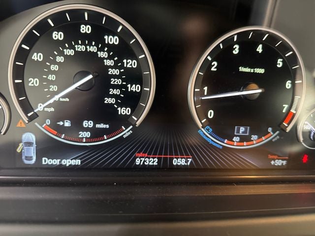 2013 BMW 6 Series 650i xDrive 4.4 Liter V8 TwinPower 2D Coupe AWD