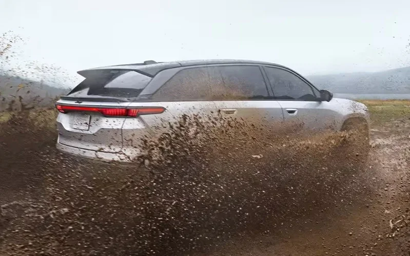 Jeep Wagoneer S Off-Road